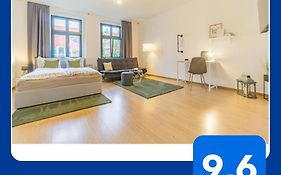 Apartment Fröhlich am Staatstheater, zentrale Lage, für bis zu 4 Personen, 46qm